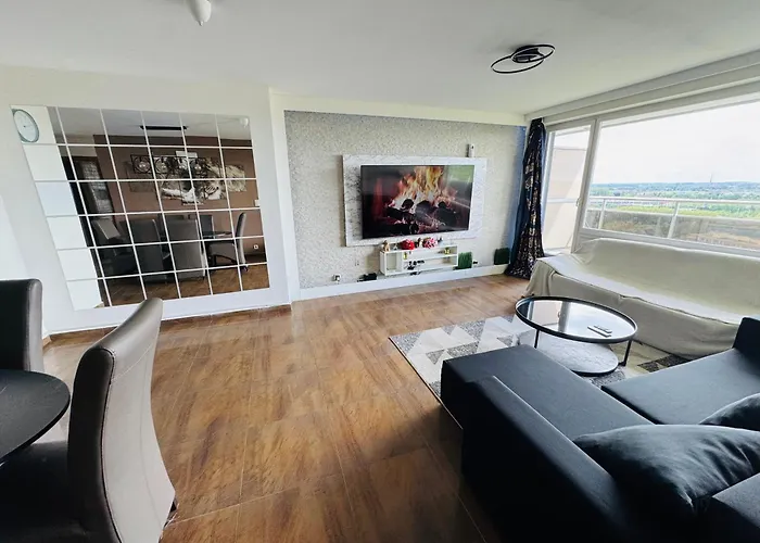Appart Meuble 92M2 + 2 Terrasses