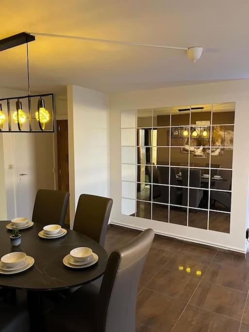 Meuble 92m2 + 2 Terrasses Apartment