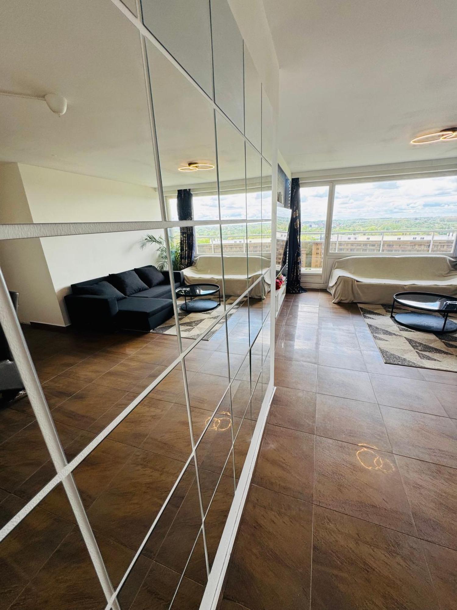 Appartement Meuble 92m2 + 2 Terrasses Bruxelles